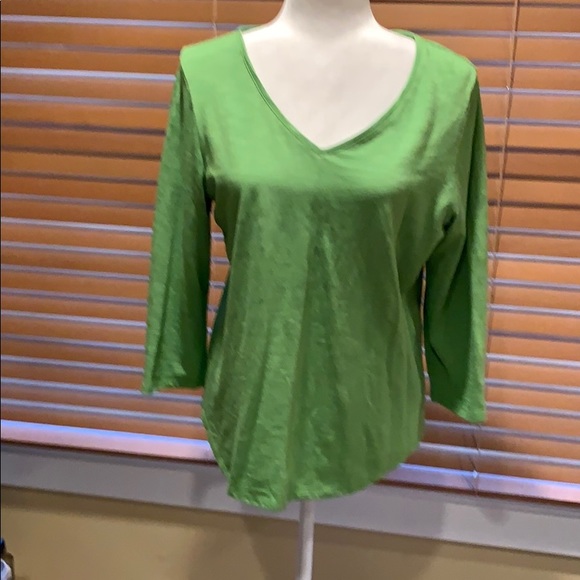 Chico's Tops - ✨ Chico’s Slub V Neck Ultimate Tee Top M